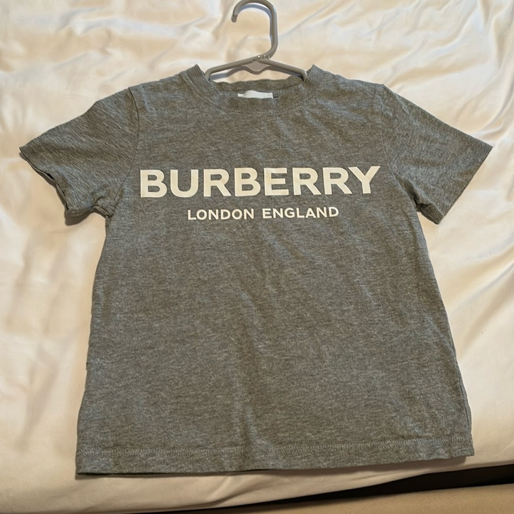 4y Burberry shirt